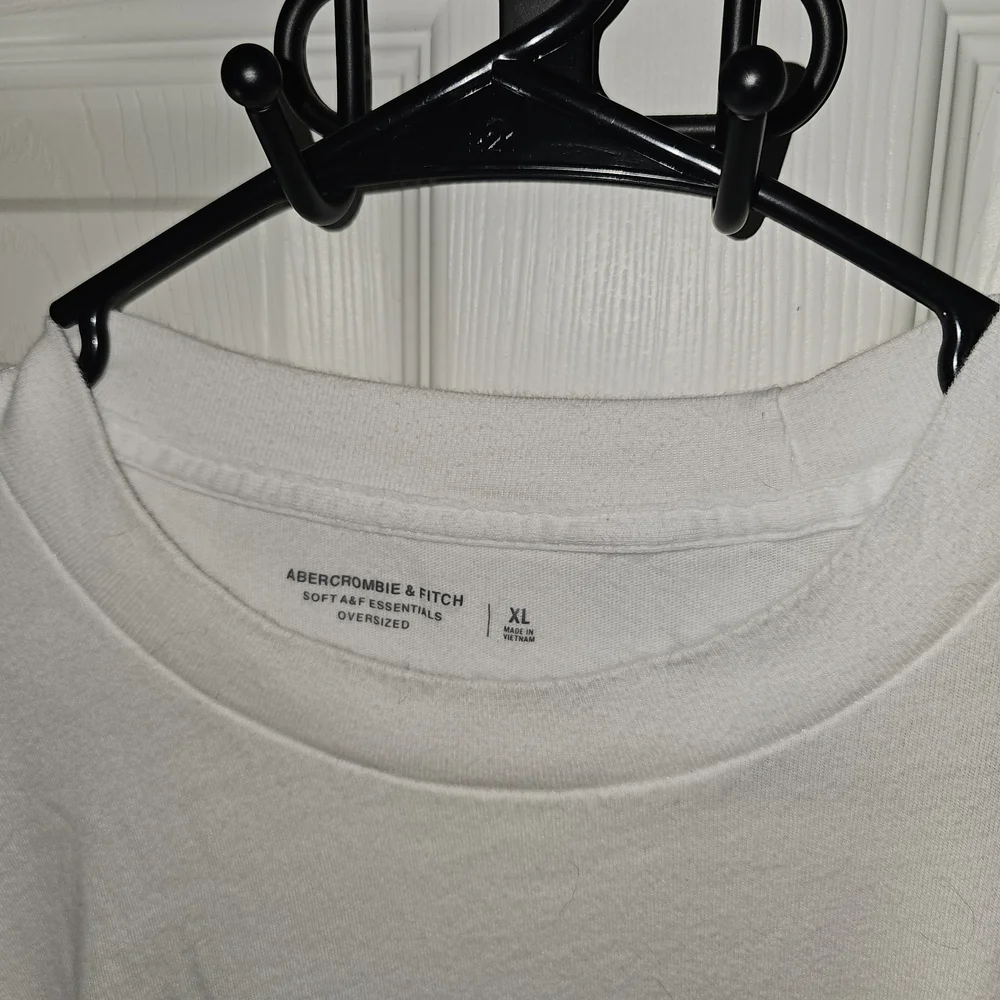 Classic White Men's Long Sleeve Shirt - Picture 2 of 3